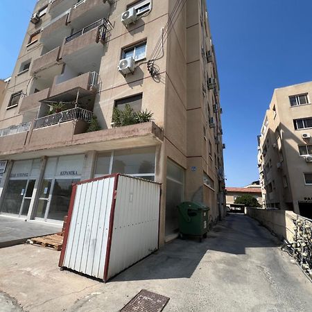 Tower Court Rooms Larnaca Extérieur photo